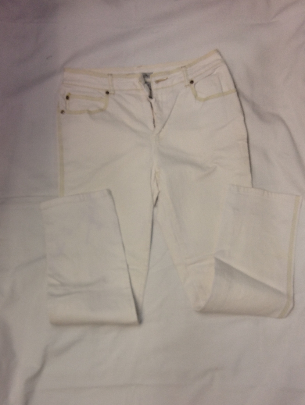Chico's White Skinny Jeans with Gold Contrast Stitching Size 1